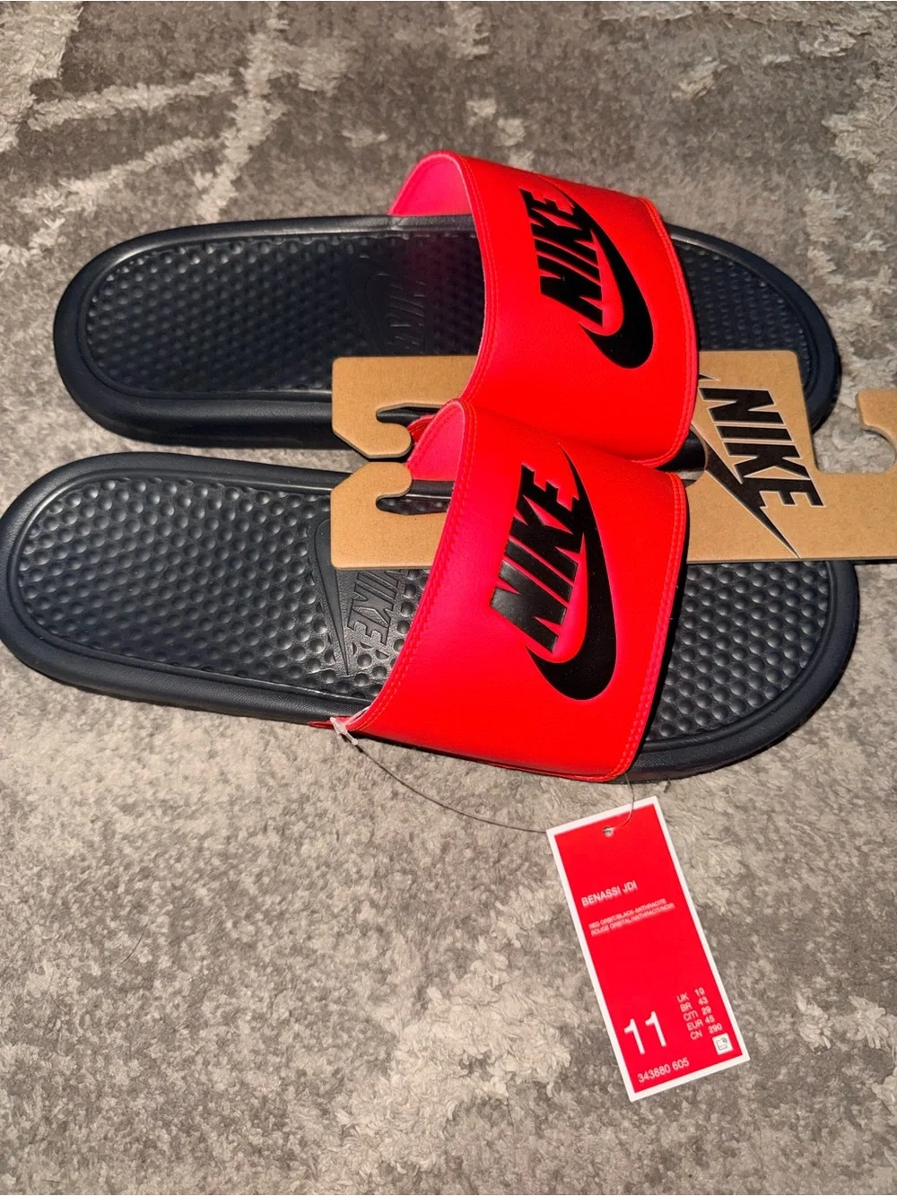 Nike Benassi JDI Red Black Slides Men’s Size 11 New